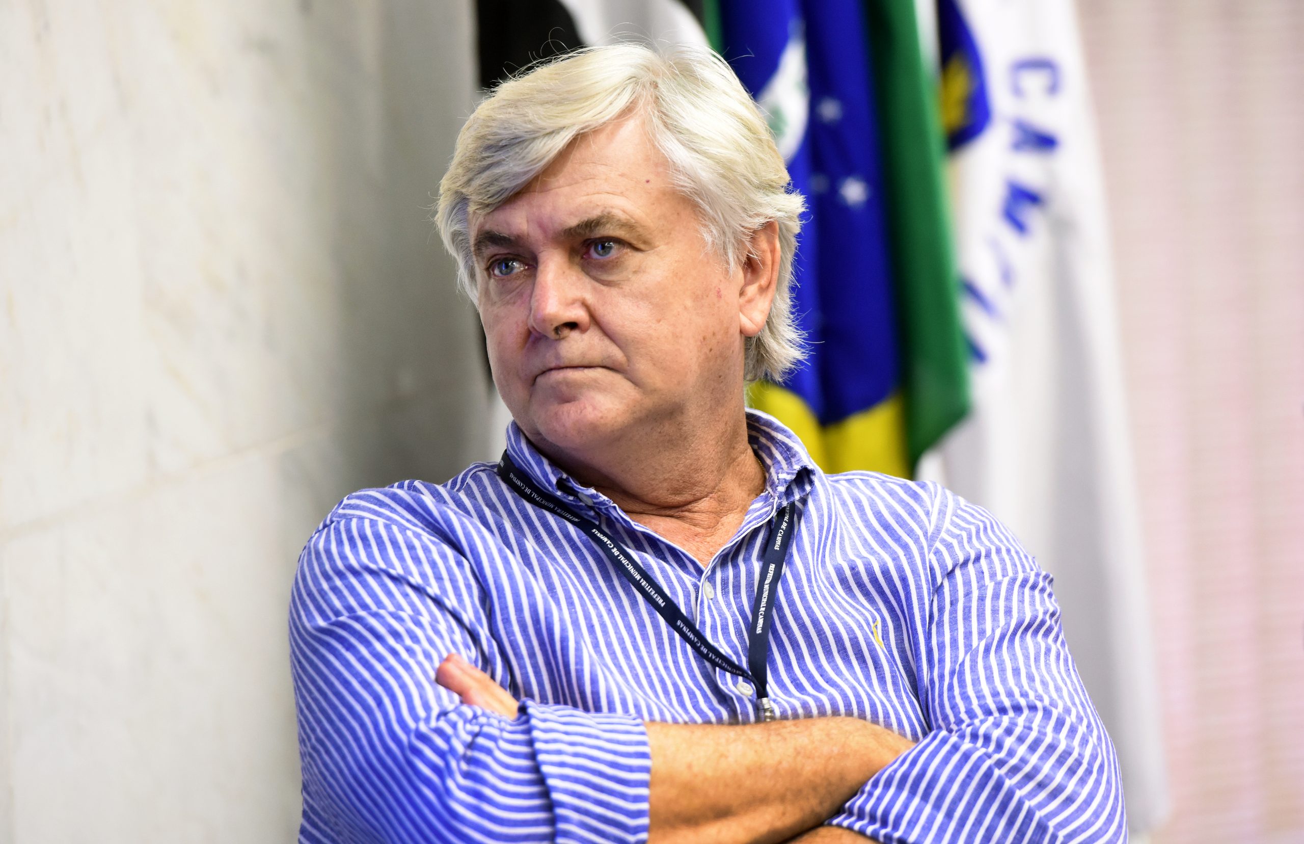 Flexibilização do uso de máscaras nas escolas não é definitiva, afirma Zambon