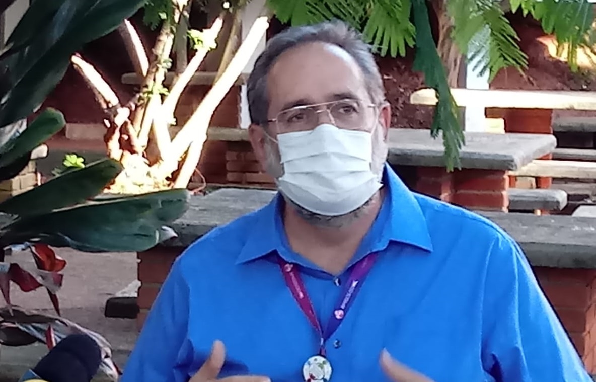 HC segue lotado e realoca equipes contra covid-19