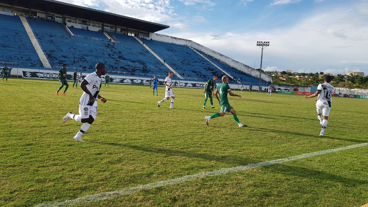 Ponte vence de virada e se classifica na Copa do Brasil