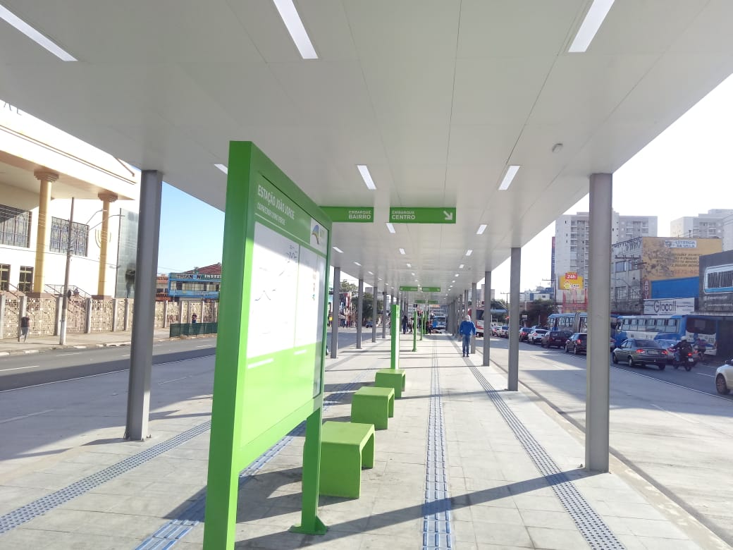 Passageiros esperam solução com nova licitação do transporte