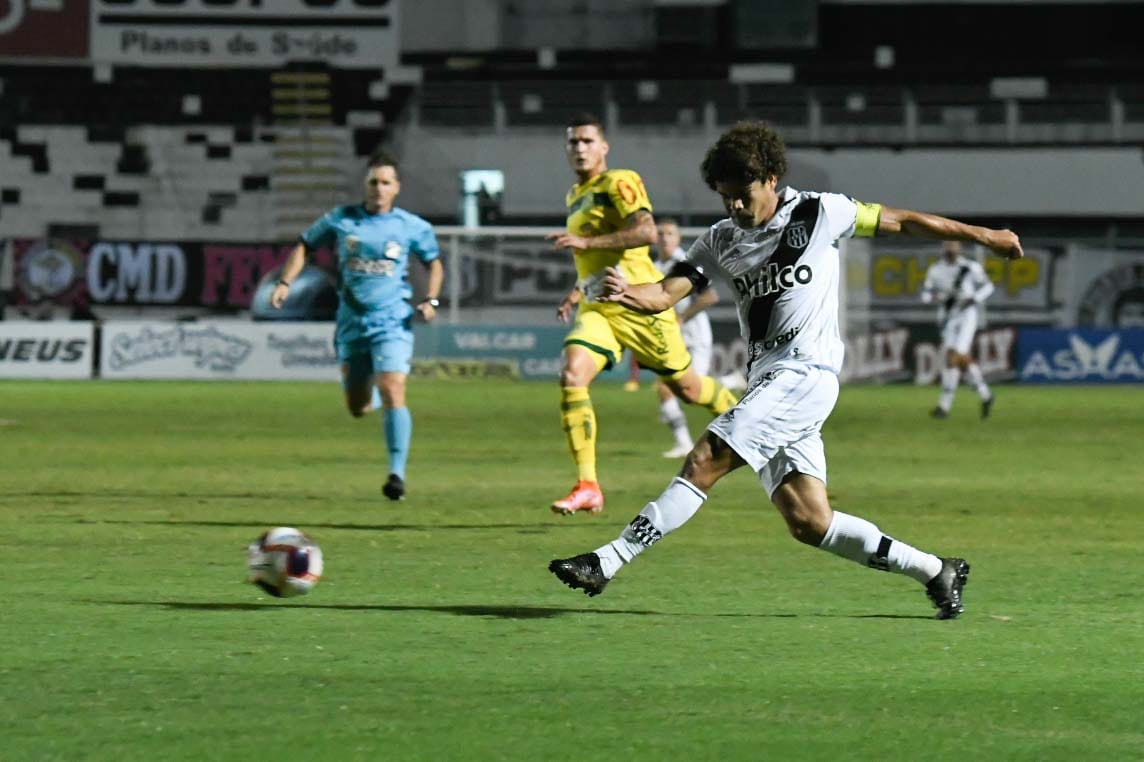 Ponte perde a segunda seguida no Majestoso