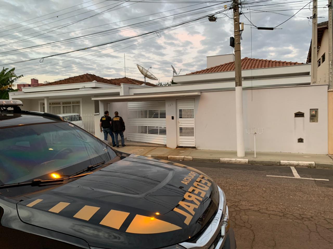 PF faz operação em Amparo contra crimes financeiros