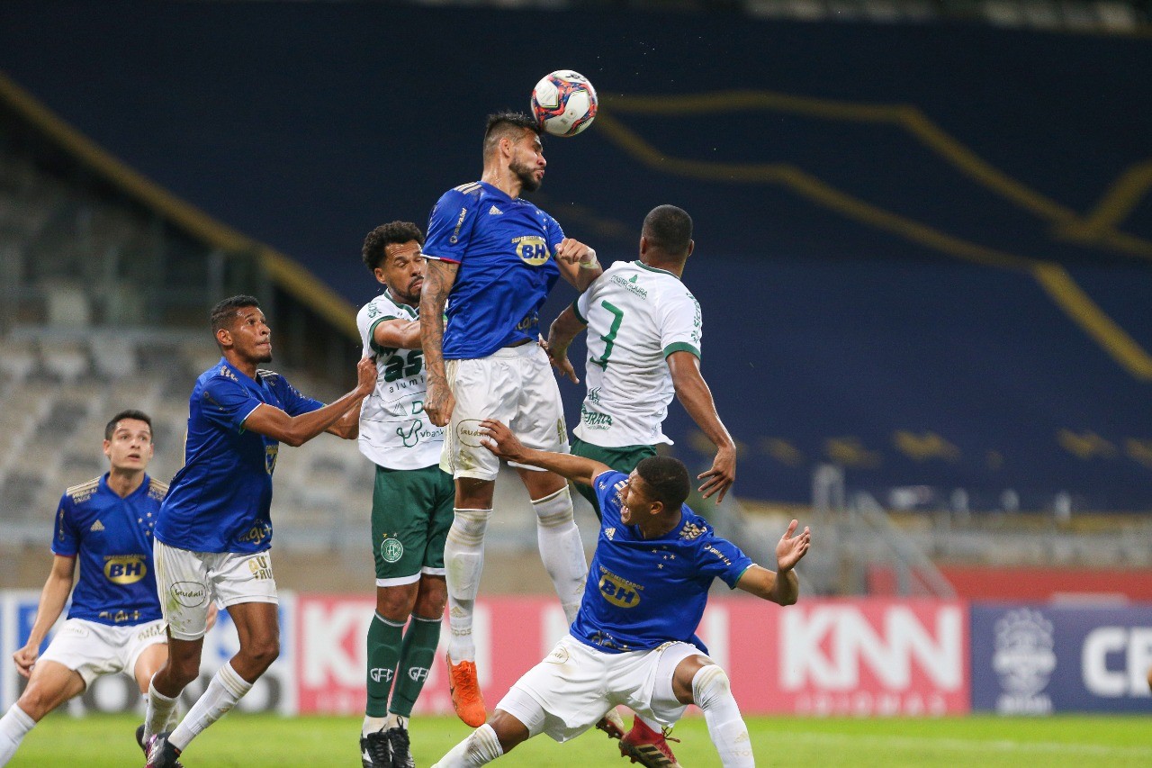 Guarani empata em jogo de seis gols