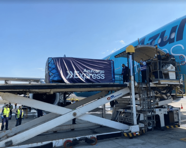 Anvisa libera vacinas da Janssen que chegaram por Viracopos