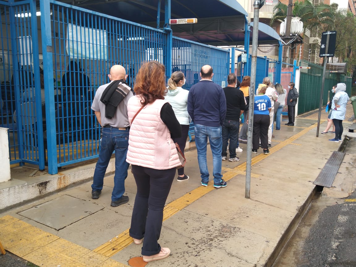 Campinas suspende agendamento para vacina contra a covid-19