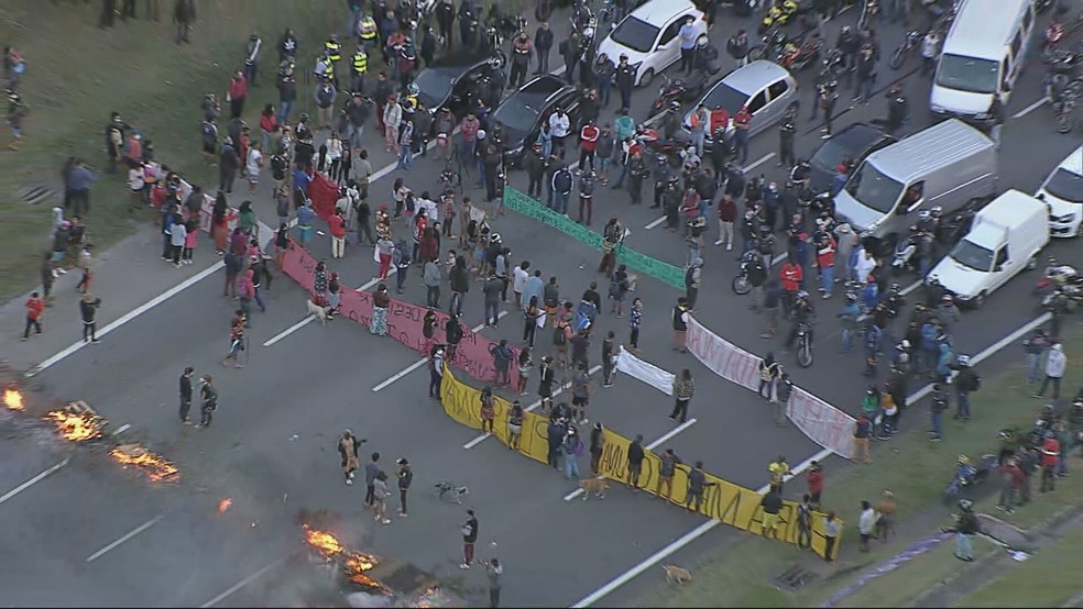 Bandeirantes é liberada depois de protesto indígena