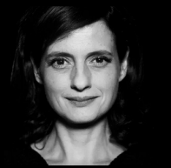 Dez por Dez: monólogo com grande elenco pode ser visto até hoje