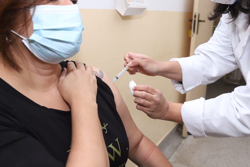 Terceira dose começa no sábado em Campinas