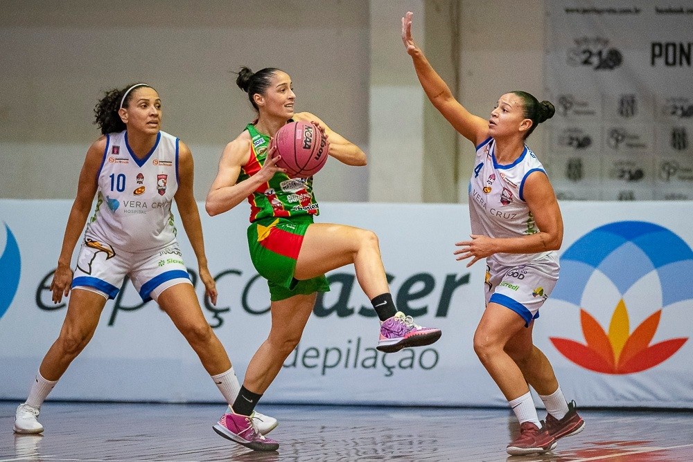 Vera Cruz Campinas perde, mas garante classificação na LBF