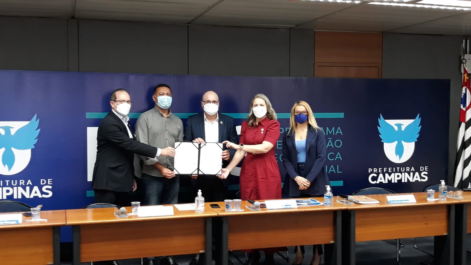 PL quer pagar R$ 1,5 mil a menores órfãos pela covid