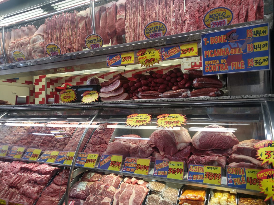 Alta nos preços dos itens da cesta básica sufoca renda das famílias