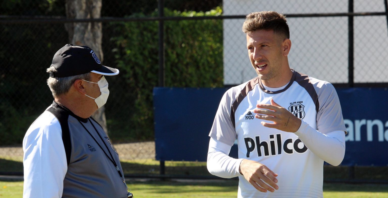 Zagueiro Fábio Sanches é a primeira renovação oficial da Ponte