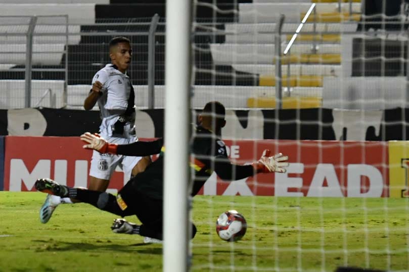 Ponte vira e vence o Sampaio Corrêa no Majestoso