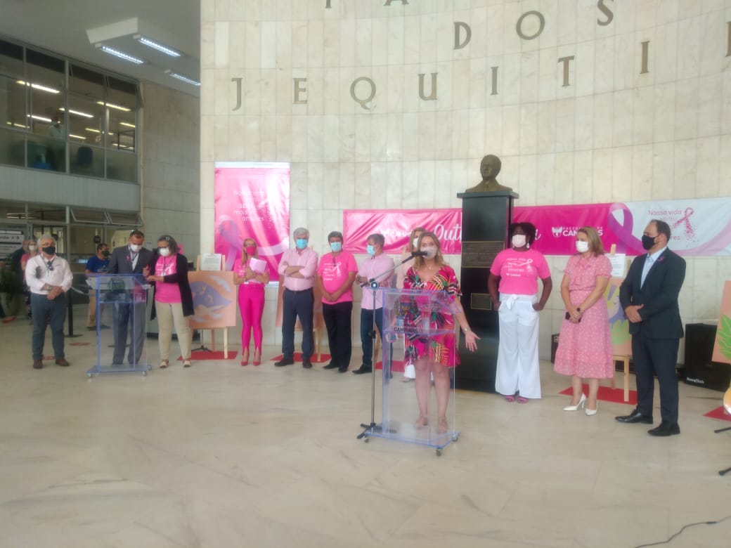 Falta de energia suspende mamografias no Paço Municipal