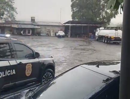 Duas pessoas são presas por desvio de combustíveis em Cosmópolis