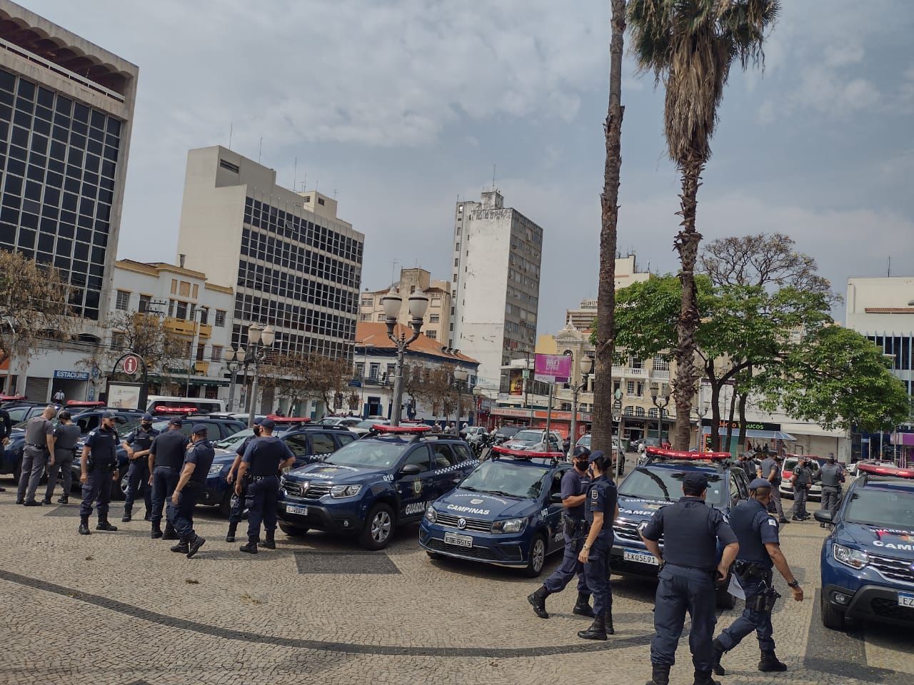 Ação fiscaliza pontos de materiais recicláveis