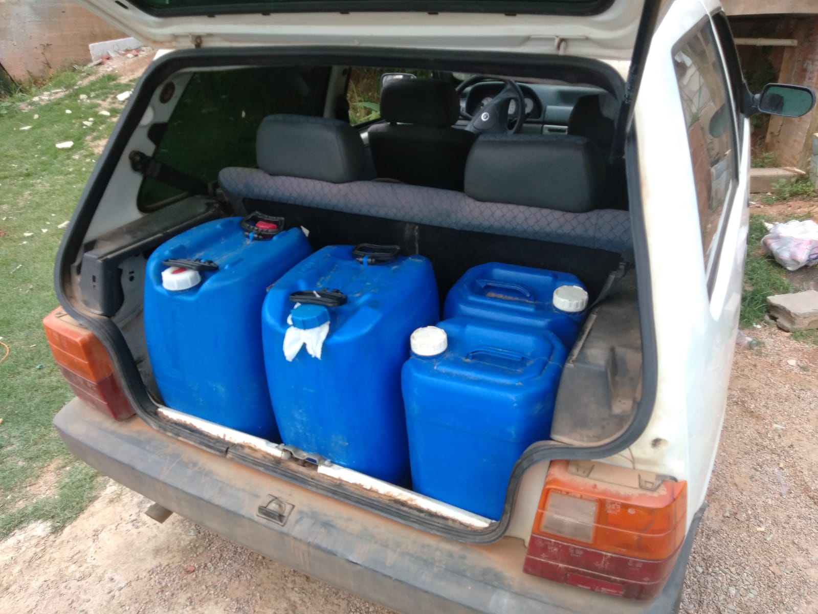 Homem é preso em fábrica clandestina de bebidas alcoólicas