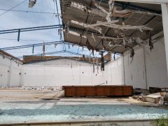 Prédios abandonados e depredados aceleram a degradação da região central