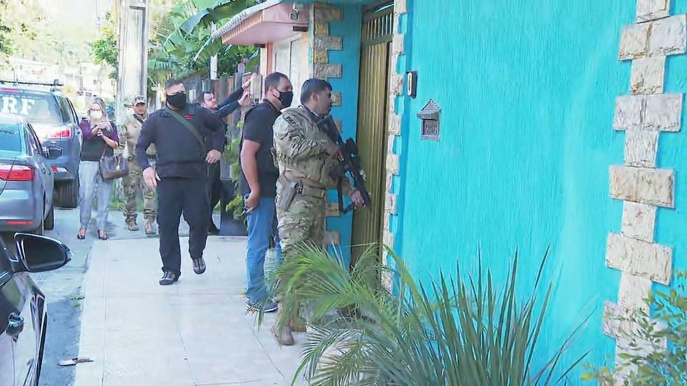 MP faz operação contra fraudes fiscais em transporte de combustível