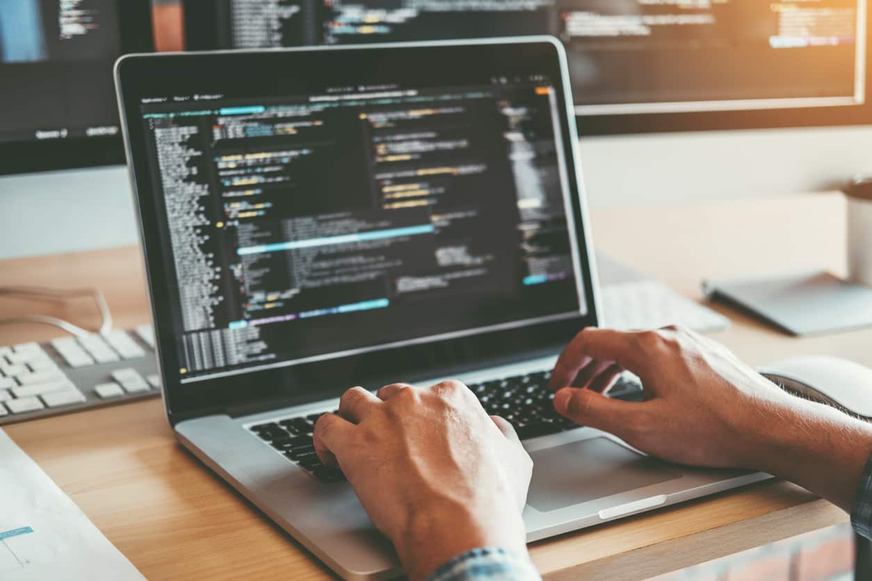 As oportunidades e desafios do uso de software livre nas empresas