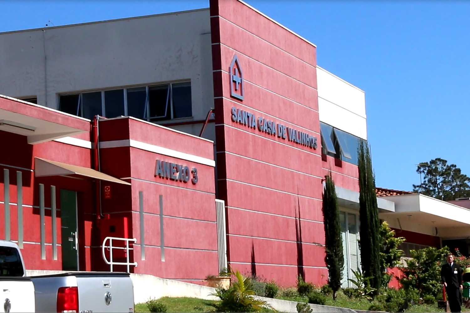 Criança morre após ser encontrada em lagoa de Valinhos