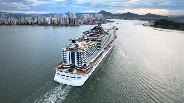 Passageiros relatam medo em cruzeiros com surto de Covid