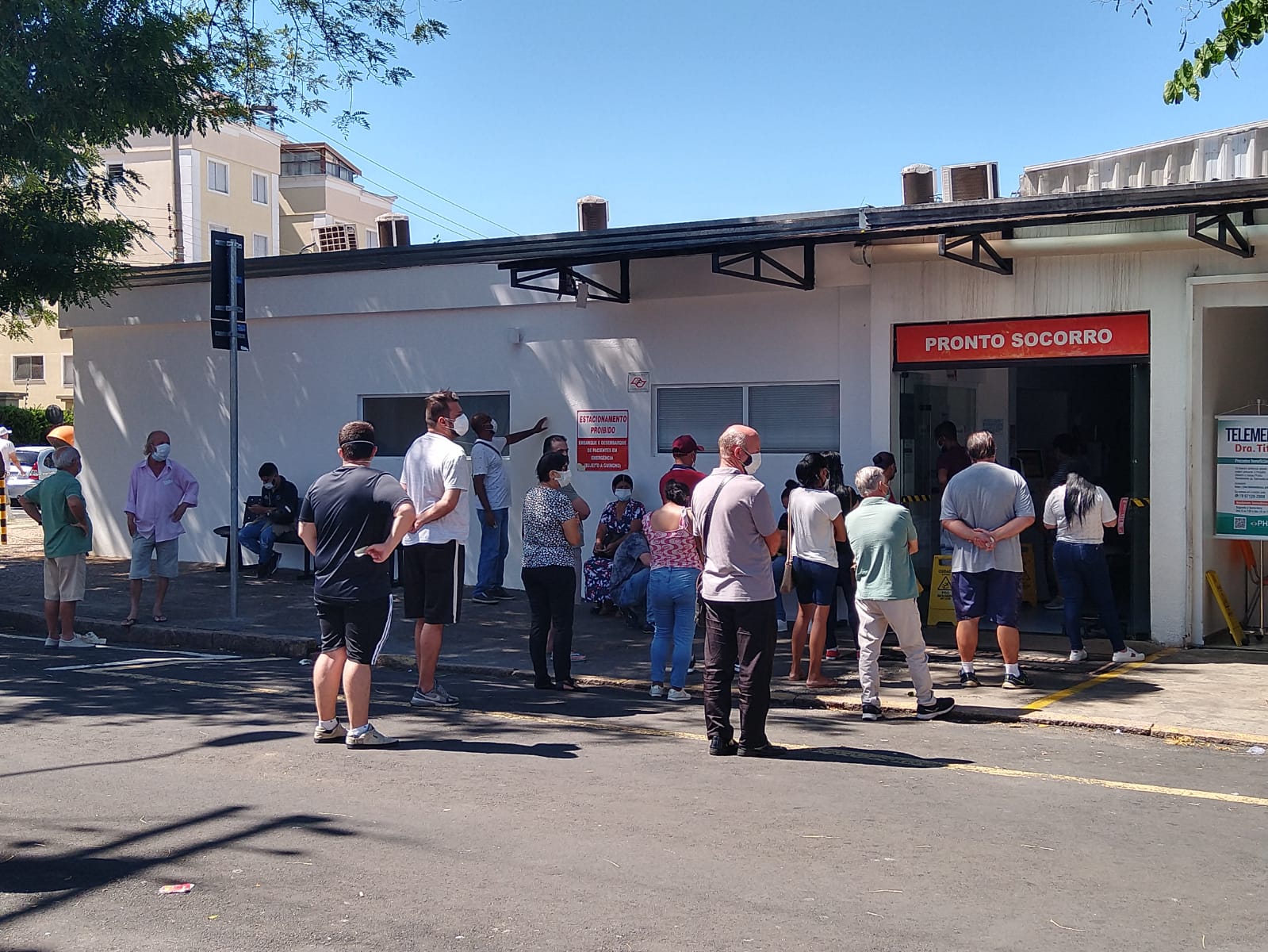 Procura por atendimento em hospitais particulares segue acima do habitual