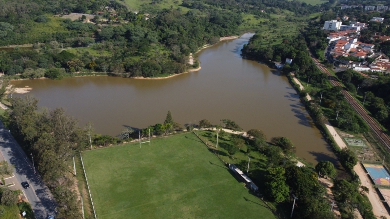 Vinhedo suspende rodízio no abastecimento de água