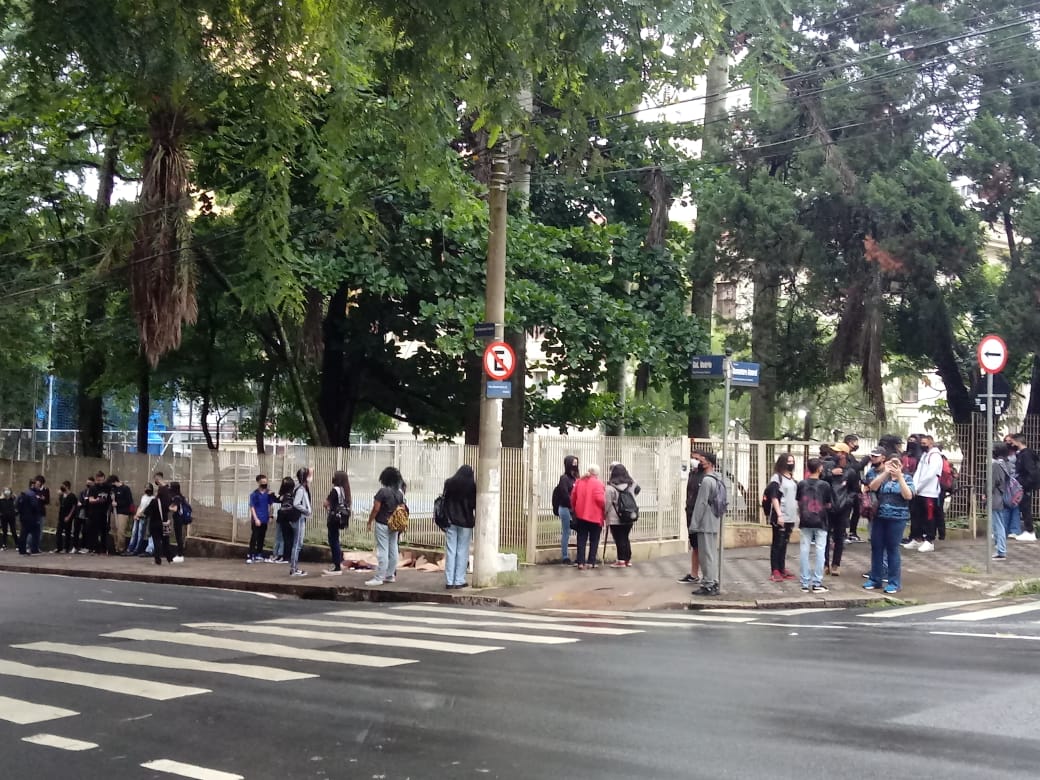 Adesão é grande no retorno do ensino estadual em Campinas