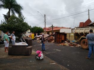 Capivari e Monte Mor seguem com pontos de alagamento nesta quarta