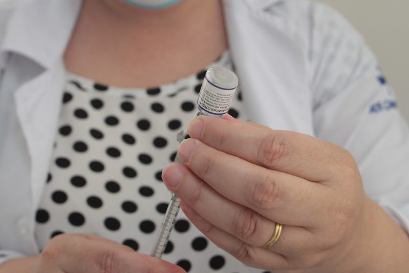 Campinas abre agendamento para vacinação de adolescentes imunossuprimidos