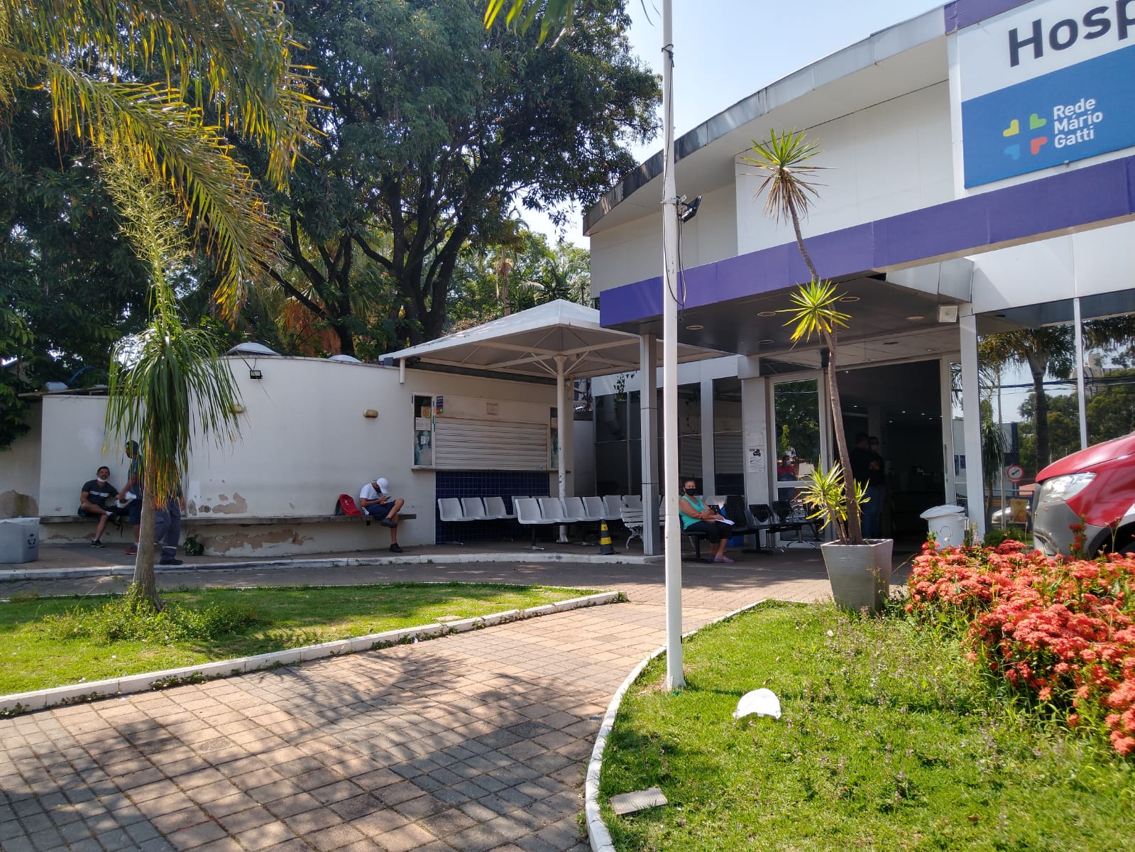 Números da covid estão em queda em Campinas e região