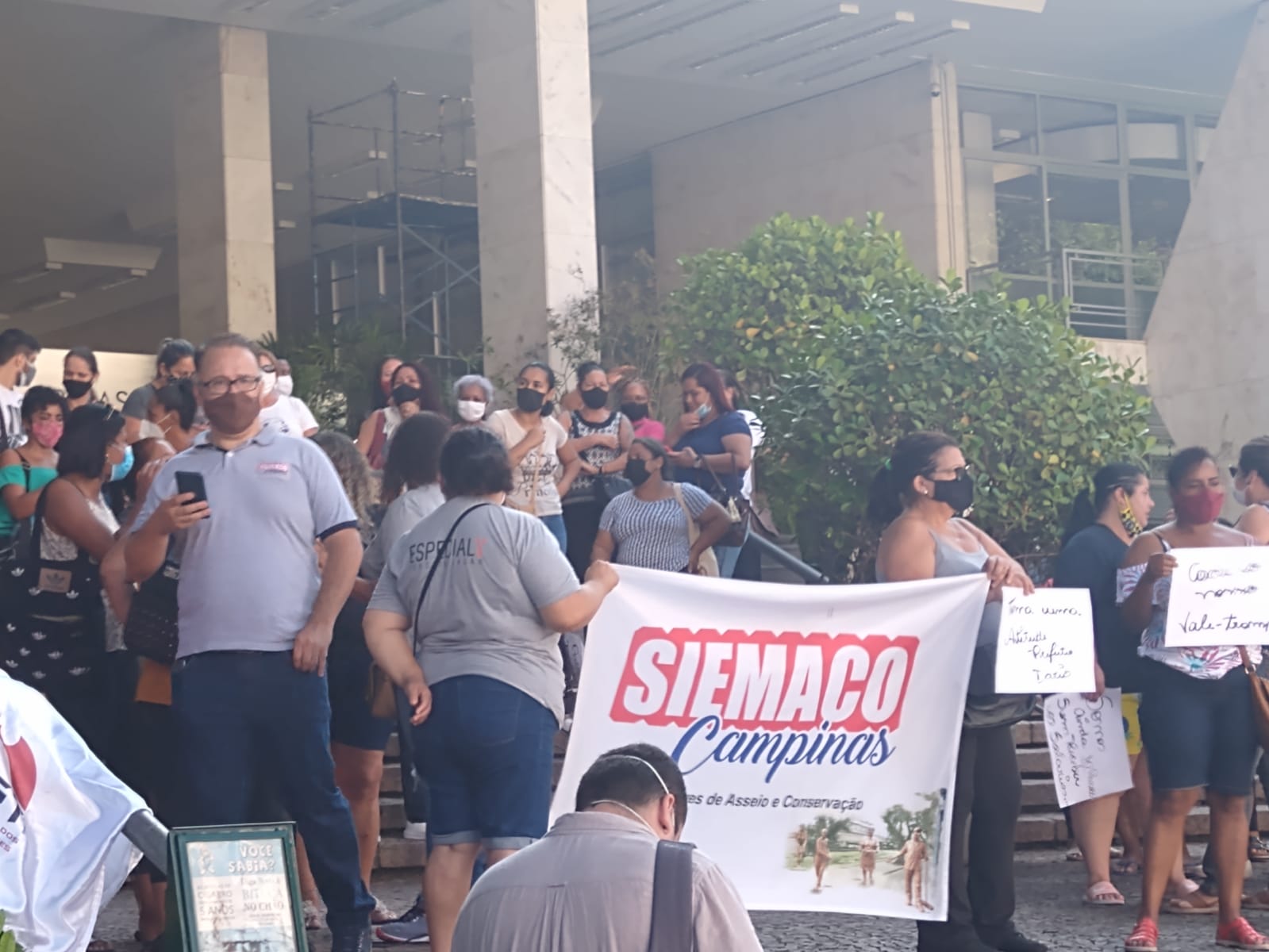 Prefeitura de Campinas paga, em juízo, valor devido à terceirizada da limpeza