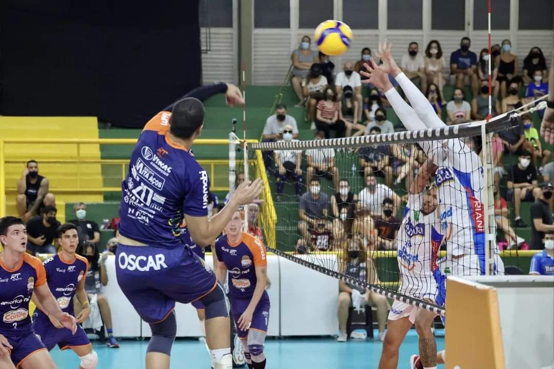 Vôlei Renata é derrotado pelo São José na Superliga