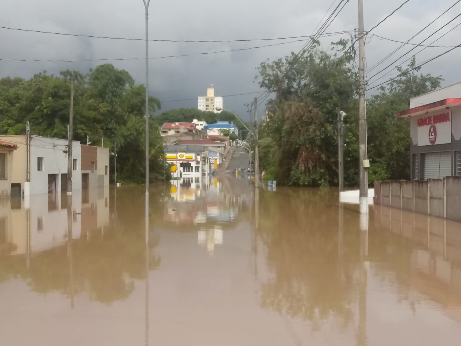 Indaiatuba recebe doações para ajudar Capivari