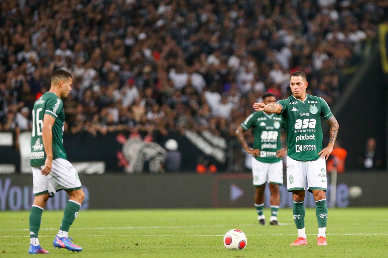 Apesar da eliminação, técnico do Guarani elogia postura do time