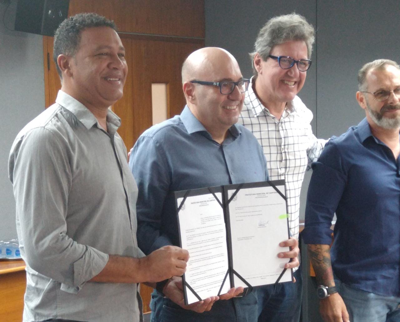 Campinas passa a ter mês de prevenção aos maus-tratos contra animais