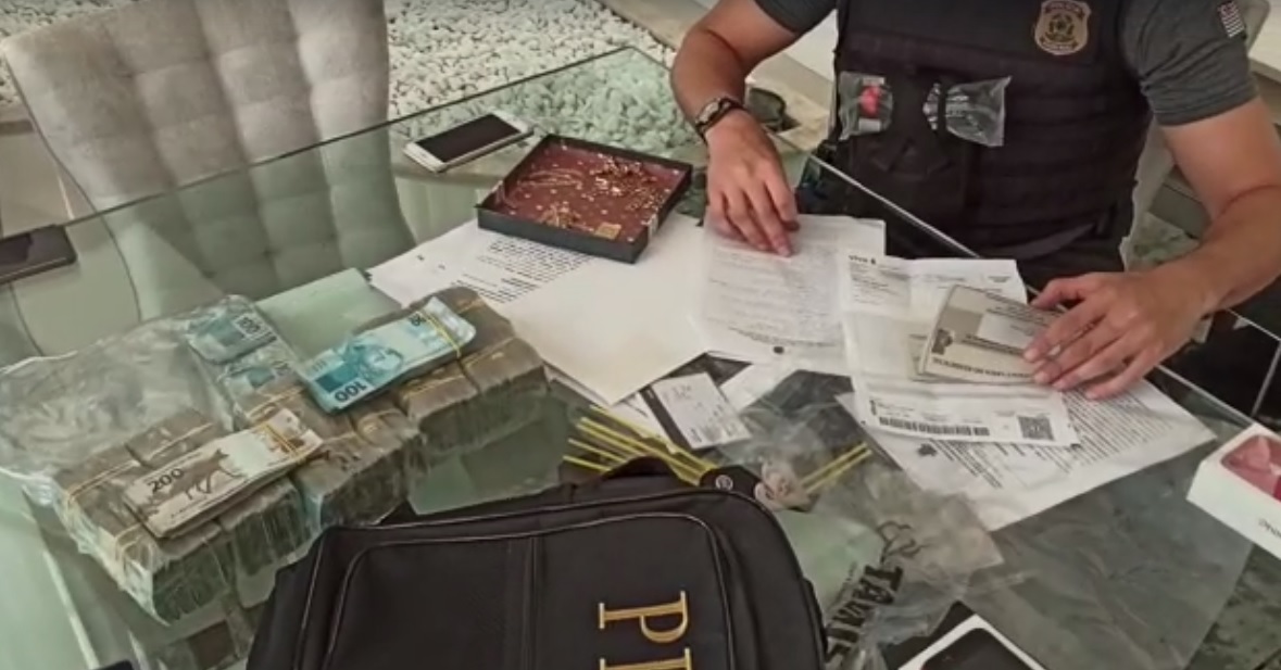 PF deflagra operação contra facção e cumpre dois mandados na região