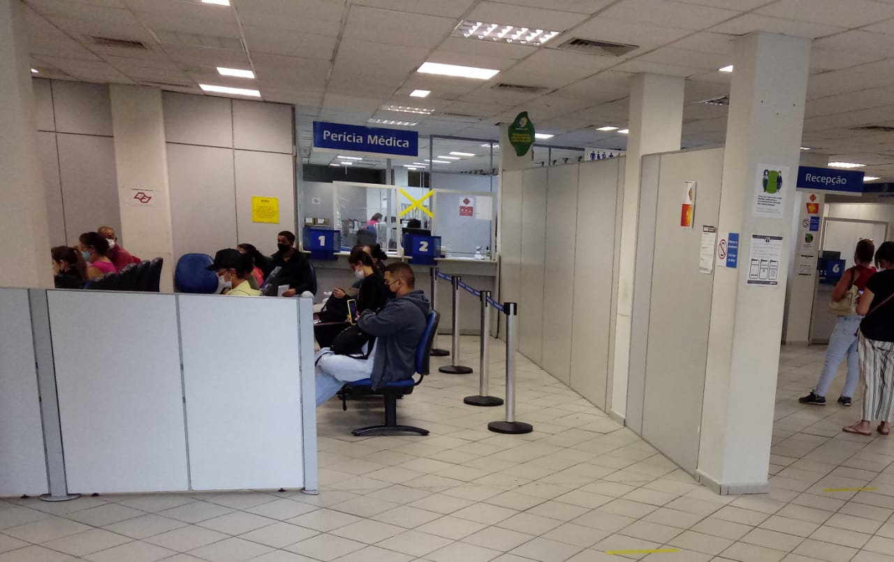 Para segurados, adesão de peritos à greve intensifica descaso no INSS de Campinas