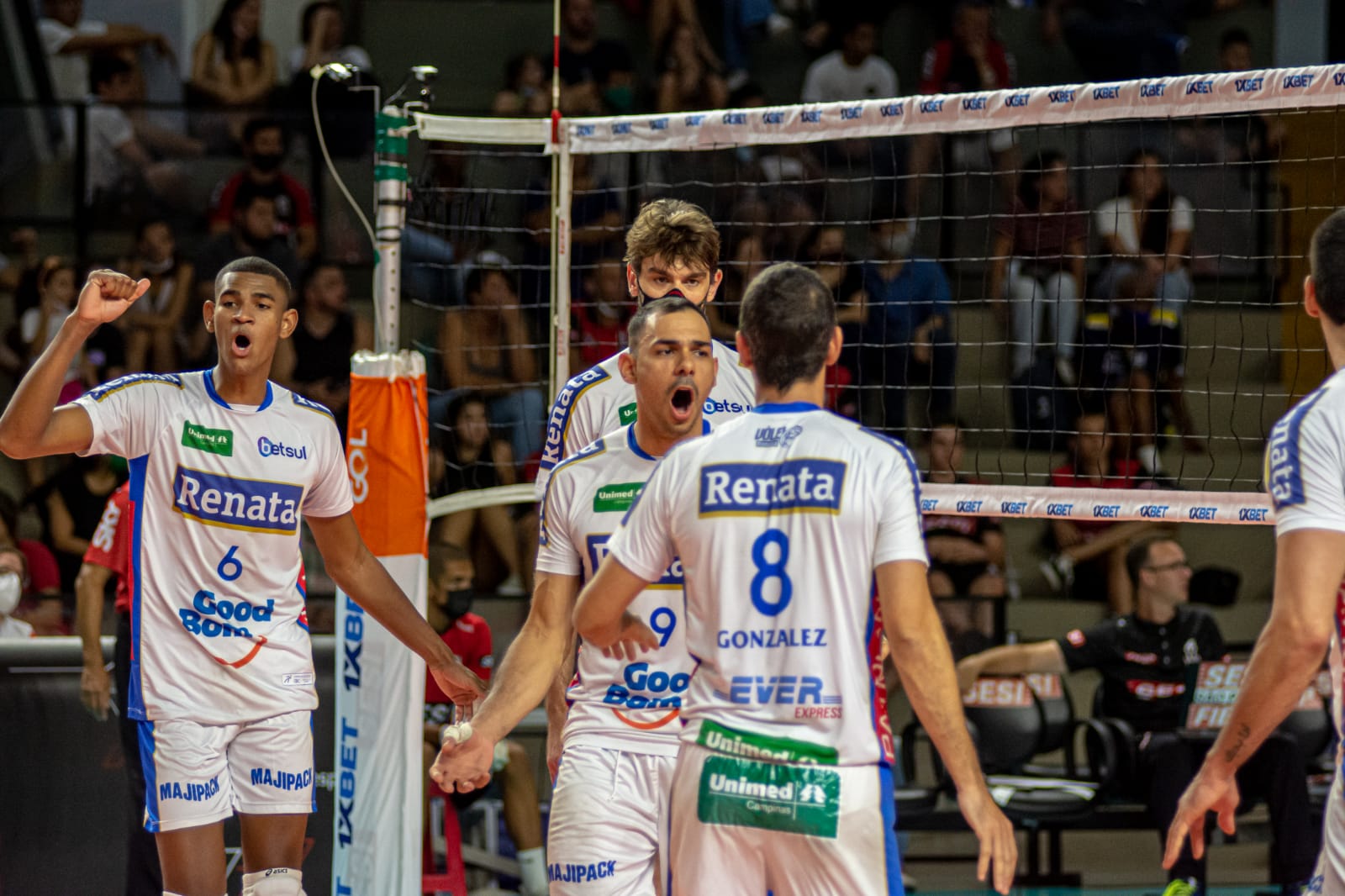 Vôlei Renata vence primeiro jogo das quartas de final em SP