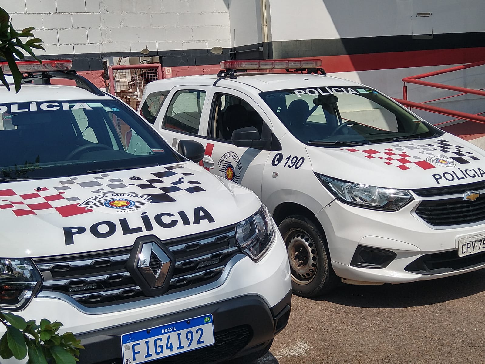 Assaltante em fuga invade condomínio em Campinas