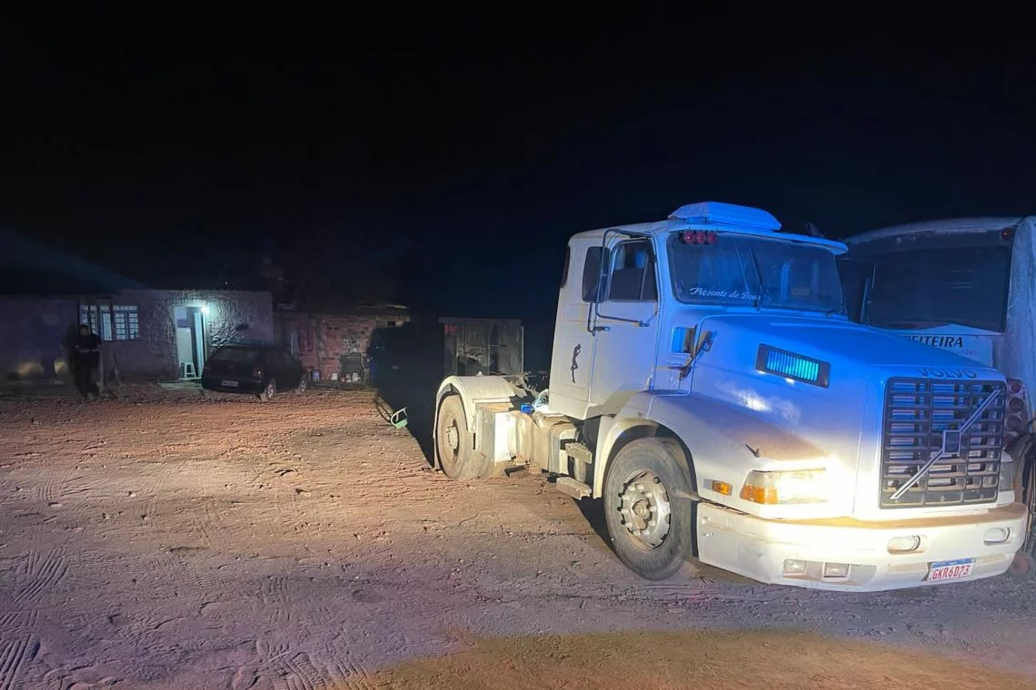 Desmanche de caminhões roubados é descoberto em Piracicaba