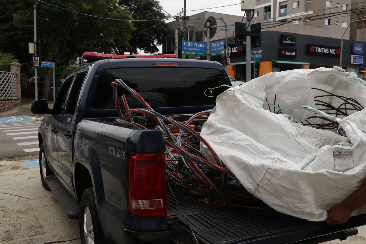 Força-tarefa combate comércio ilegal de cabos de energia em Jaguariúna