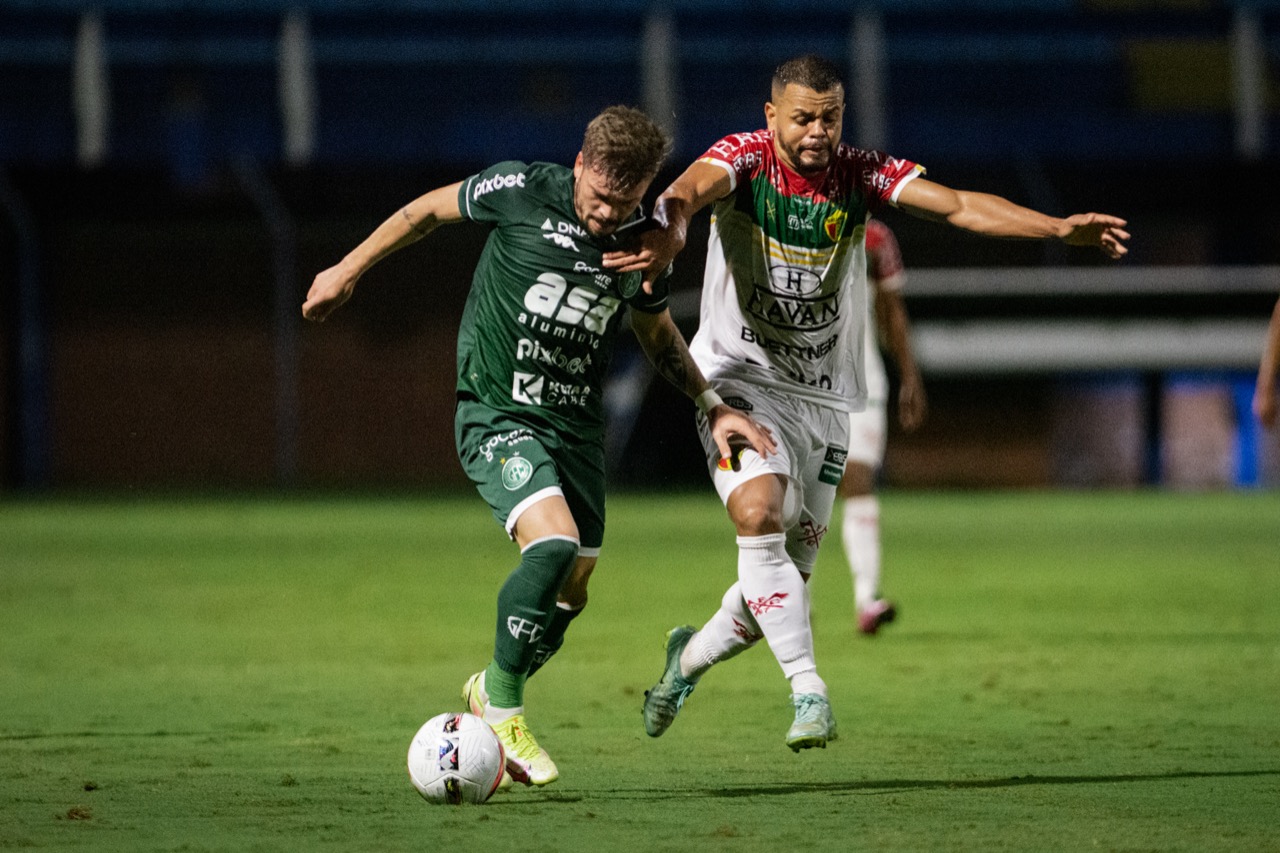 Guarani estreia na Série B com derrota em Santa Catarina