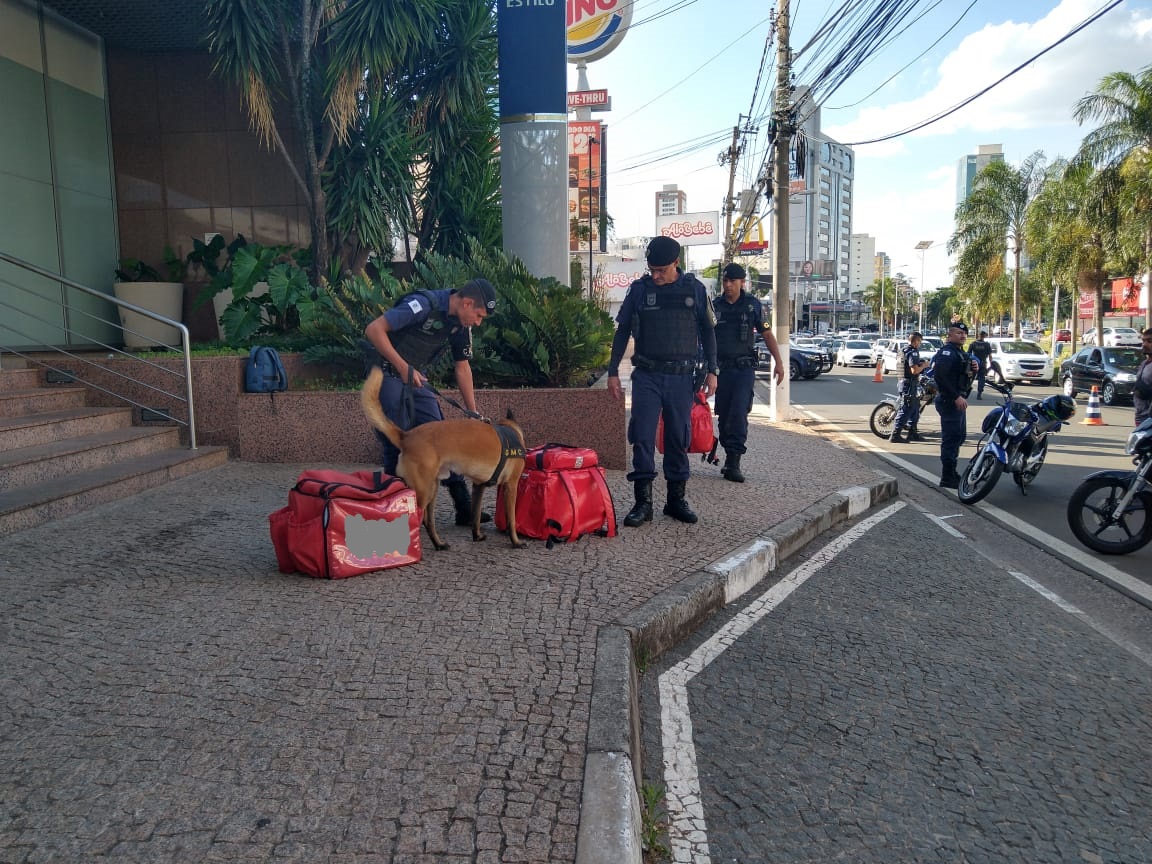 Onda de furtos e assaltos assusta moradores do Cambuí