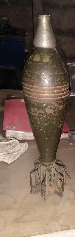 PM encontra bomba de morteiro em ferro velho