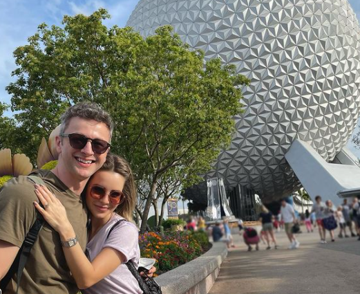 Sandy e Lucas Lima testam positivo para covid-19