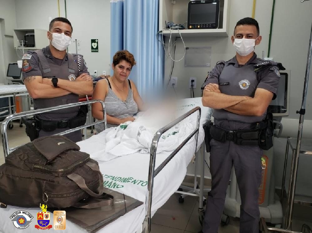 Bebê engasgada é salva por PMs em Santa Bárbara d’Oeste