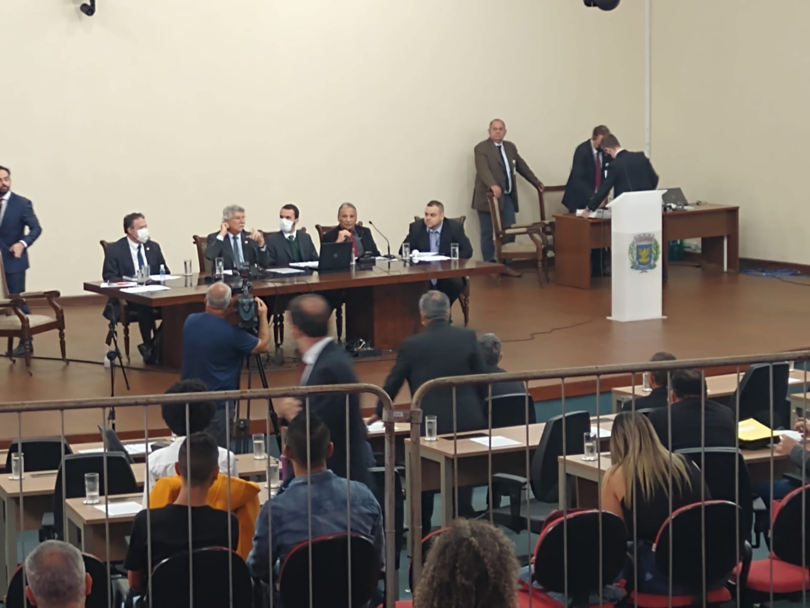 Câmara de Campinas aprova fim da obrigatoriedade de máscaras nas escolas