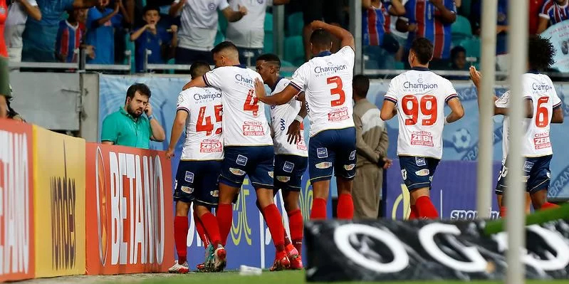 Com dois de Davó, Ponte Preta perde para o Bahia em Salvador